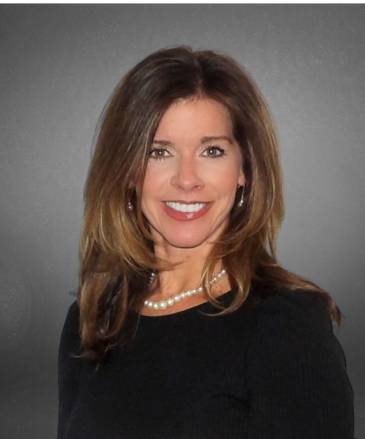 Tammy DeFazio licensed realtor